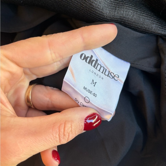 ❤️ODD MUSE LONDON! NEW Elegant Black Long Sleeve Dress - Picture 4 of 4